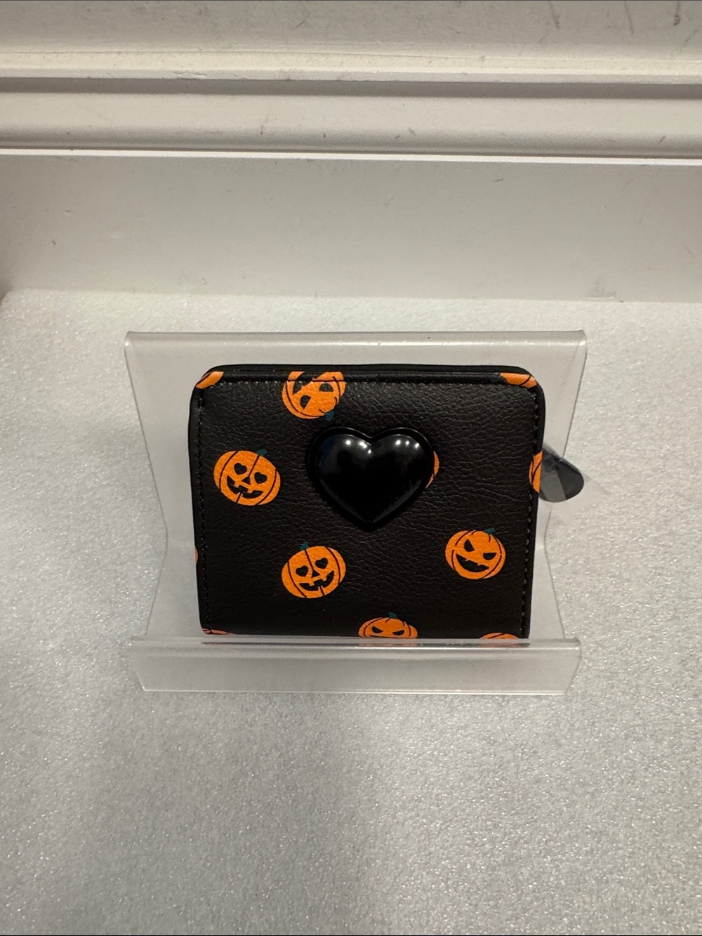 Betsey Johnson pumpkin print snap bifold wallet NWT